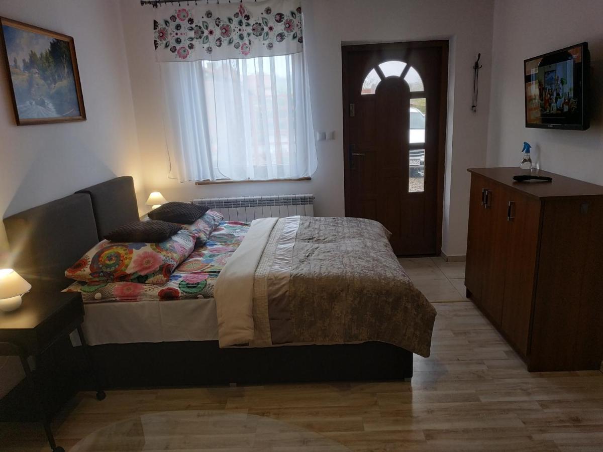 Pensjonat Na Zielonym Wzgorzu Zawoz Bagian luar foto